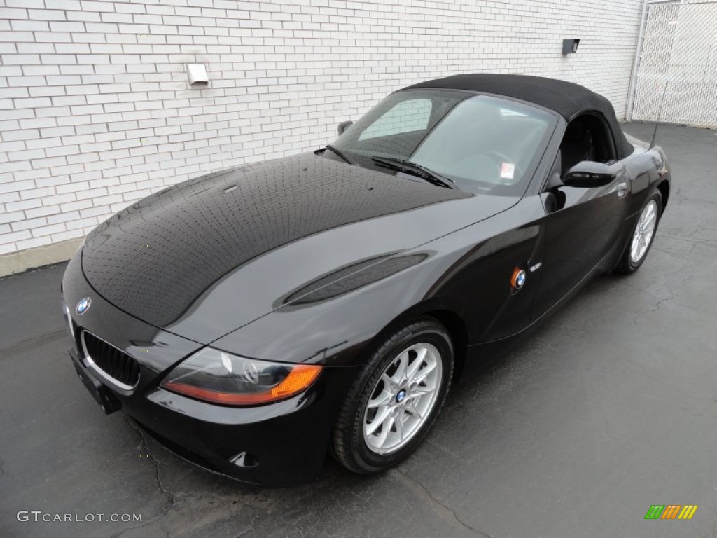 2003 Z4 2.5i Roadster - Jet Black / Black photo #22