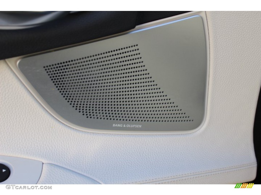 2013 BMW 7 Series 740i Sedan Audio System Photos