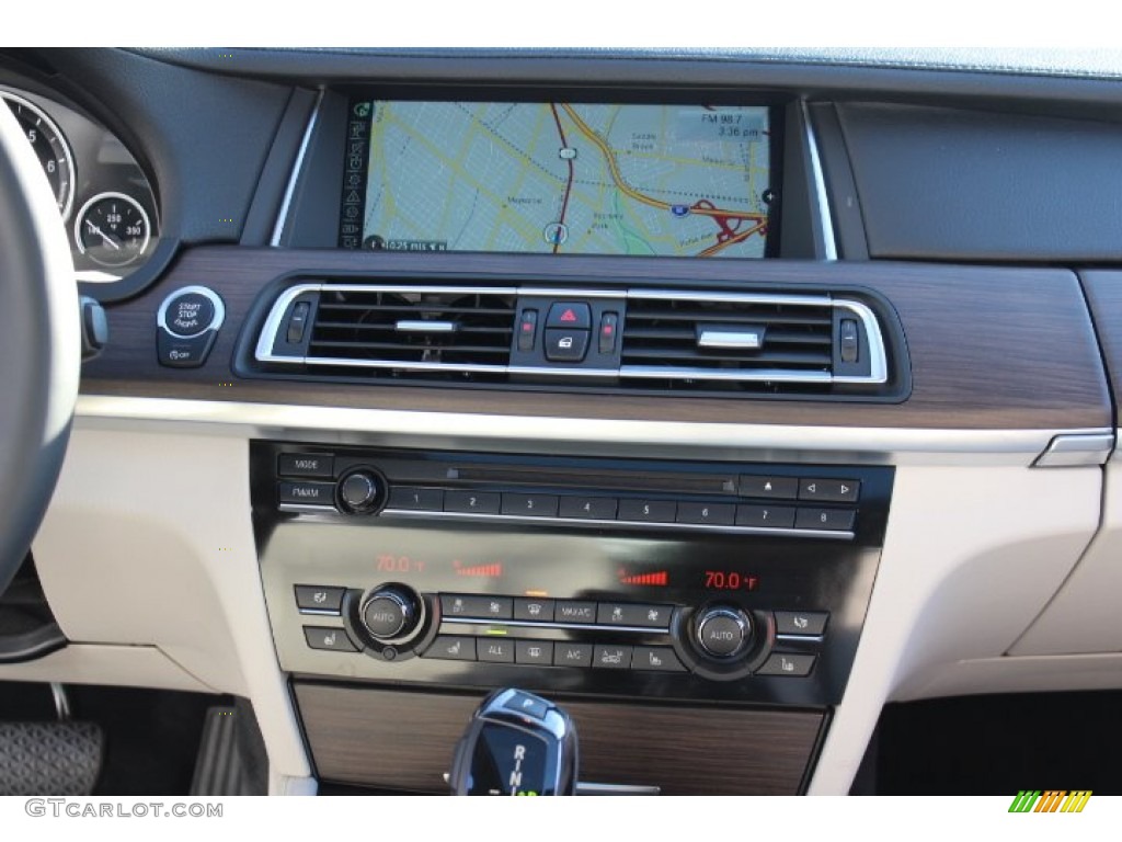 2013 BMW 7 Series 740i Sedan Controls Photo #77262290