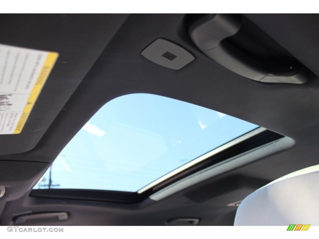 2013 BMW 7 Series 740i Sedan Sunroof Photos