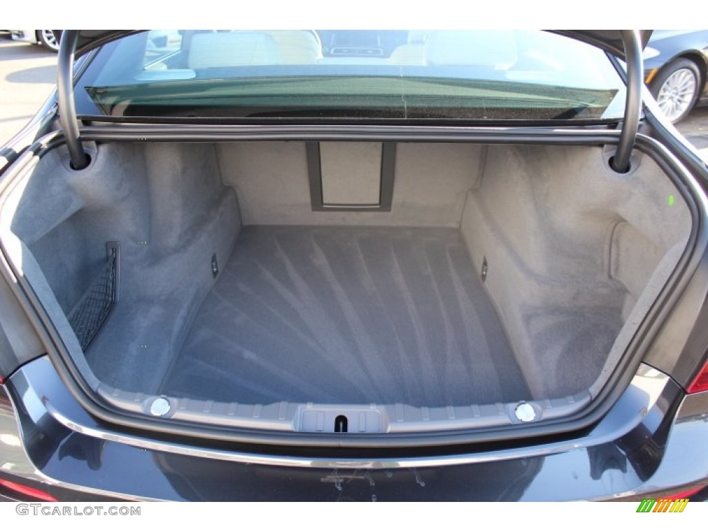 2013 BMW 7 Series 740i Sedan Trunk Photo #77262385