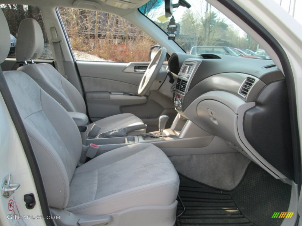 Platinum Interior 2010 Subaru Forester 2.5 X Premium Photo #77262656