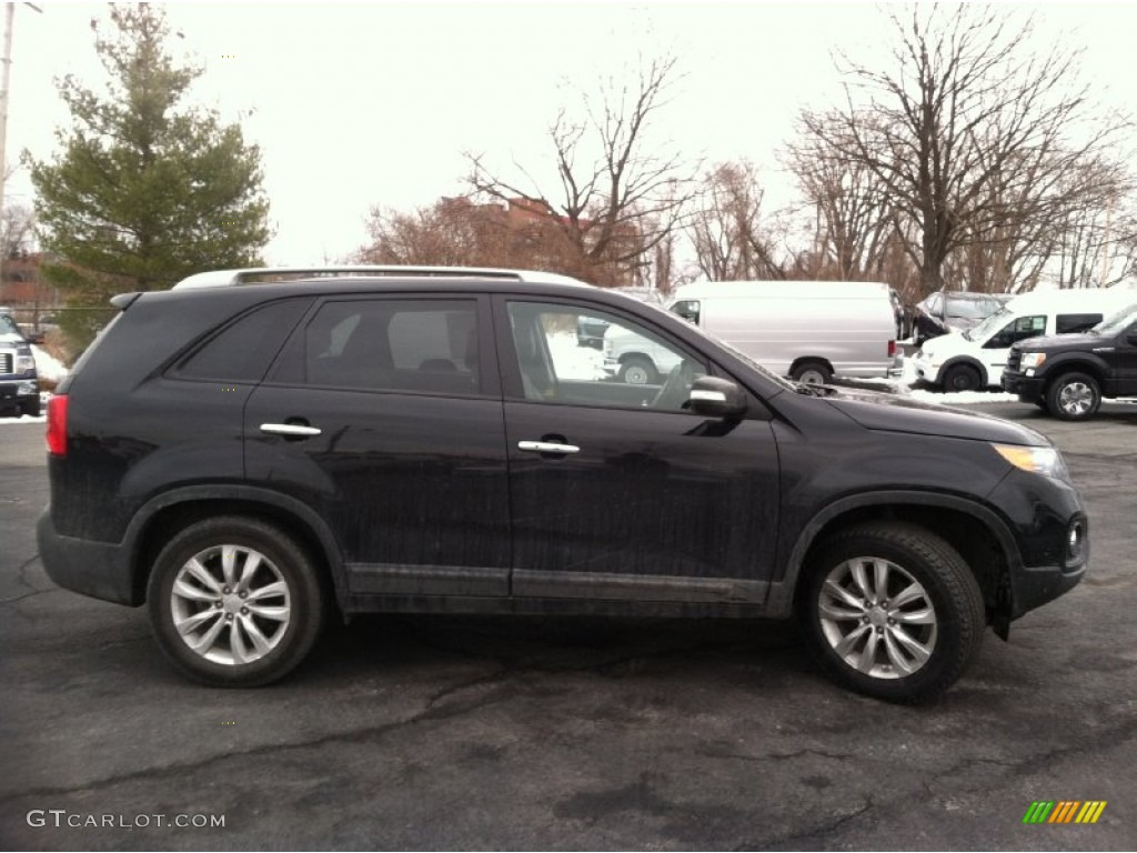 2011 Sorento EX - Ebony Black / Black photo #4