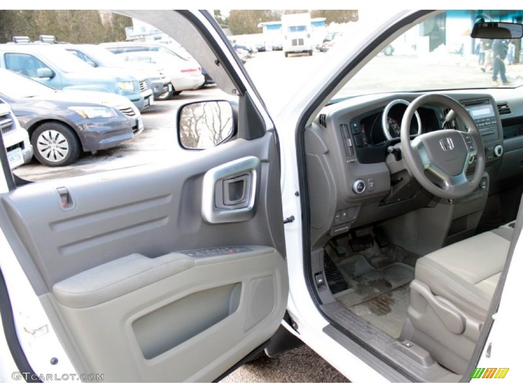 Gray Interior 2006 Honda Ridgeline RT Photo #77263111