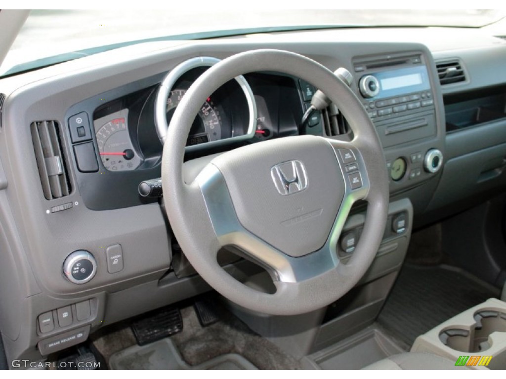 2006 Honda Ridgeline RT Steering Wheel Photos