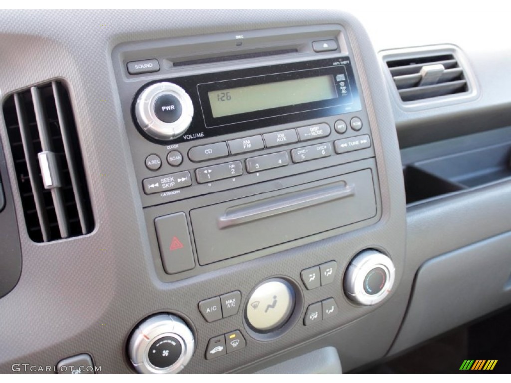 2006 Honda Ridgeline RT Controls Photo #77263142