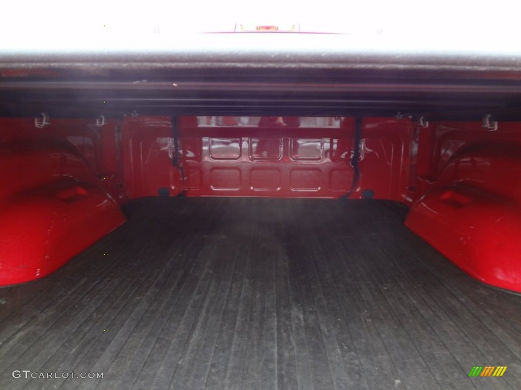 2011 Ram 1500 SLT Quad Cab 4x4 - Flame Red / Dark Slate Gray/Medium Graystone photo #12