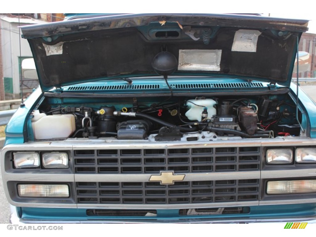 1995 Chevy Van G20 Passenger Conversion - Emerald Green Metallic / Gray photo #14