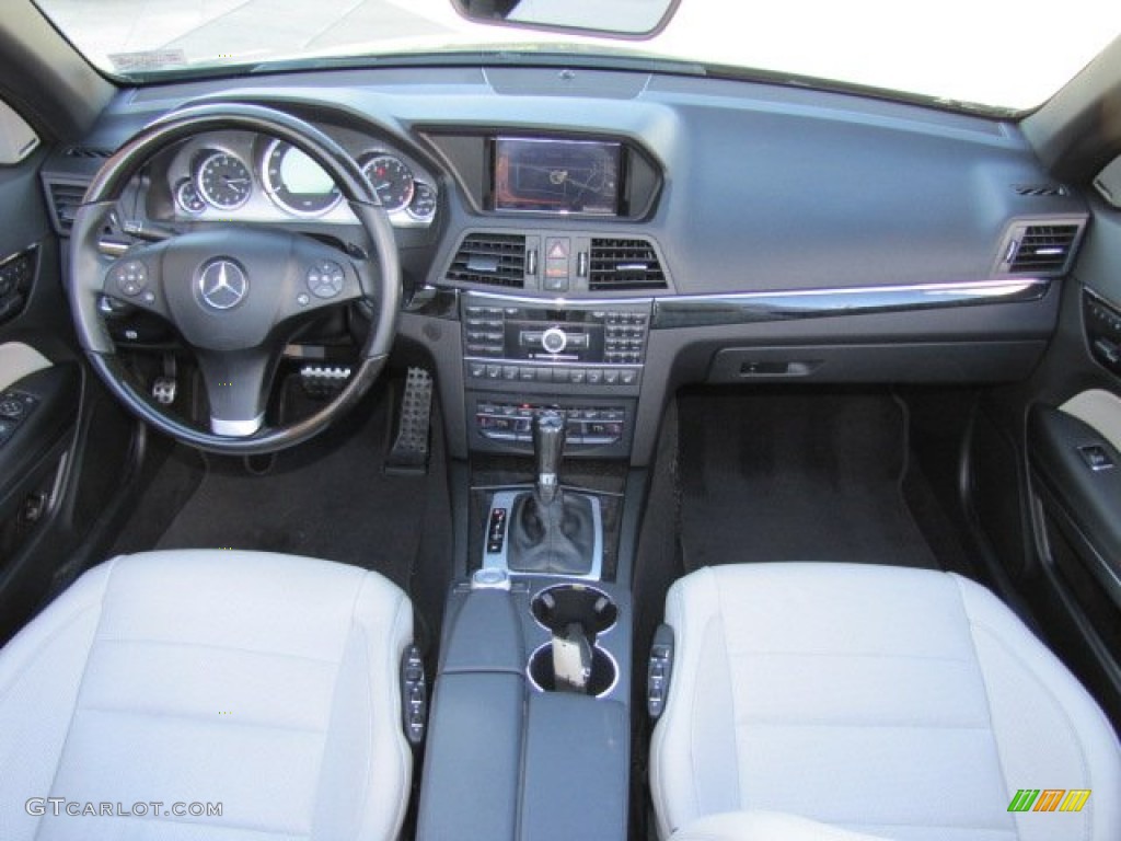 2011 Mercedes-Benz E 550 Cabriolet Ash/Black Dashboard Photo #77268449