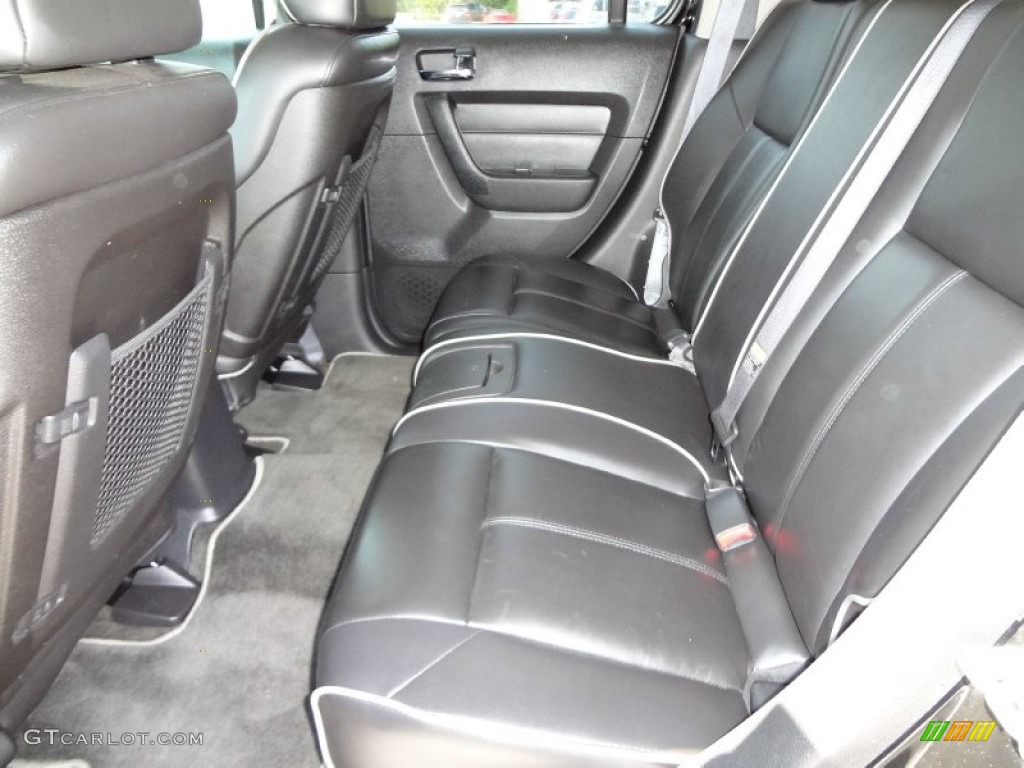 2006 Hummer H3 Standard H3 Model Rear Seat Photo #77268629