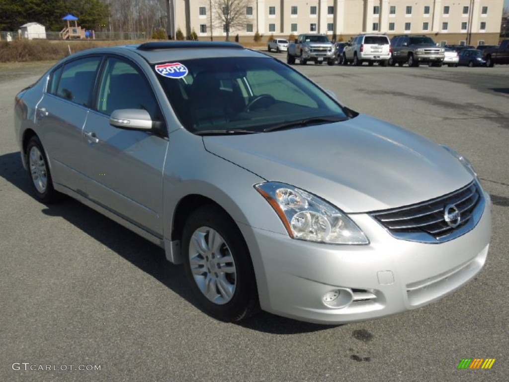 Brilliant Silver Nissan Altima