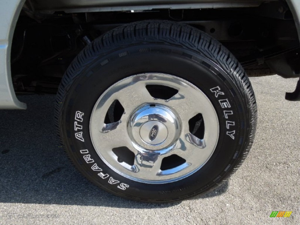 2005 F150 STX SuperCab - Silver Metallic / Medium Flint Grey photo #21