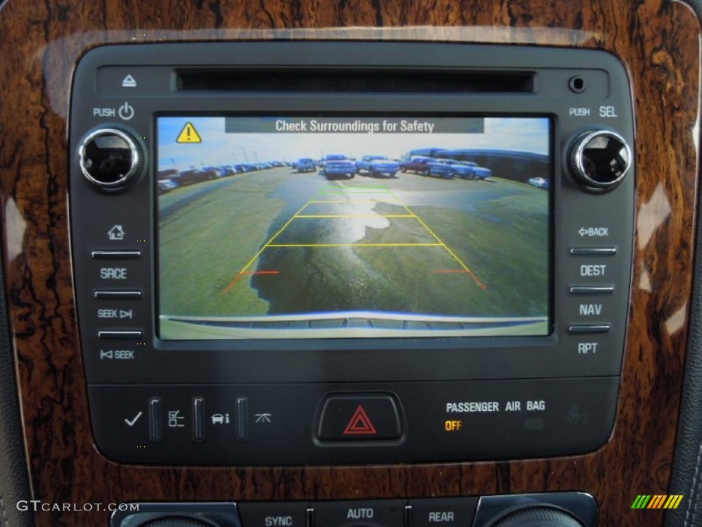 2013 Chevrolet Traverse LT Controls Photo #77269334