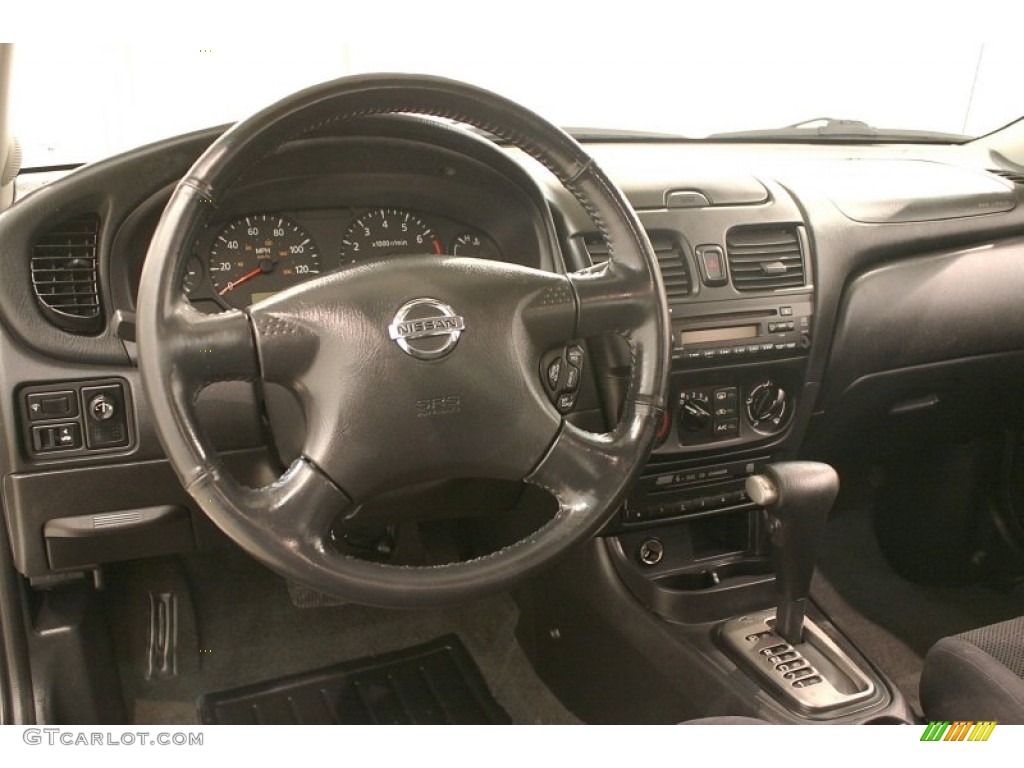 2006 Nissan Sentra 1.8 S Special Edition Charcoal Dashboard Photo #77269610