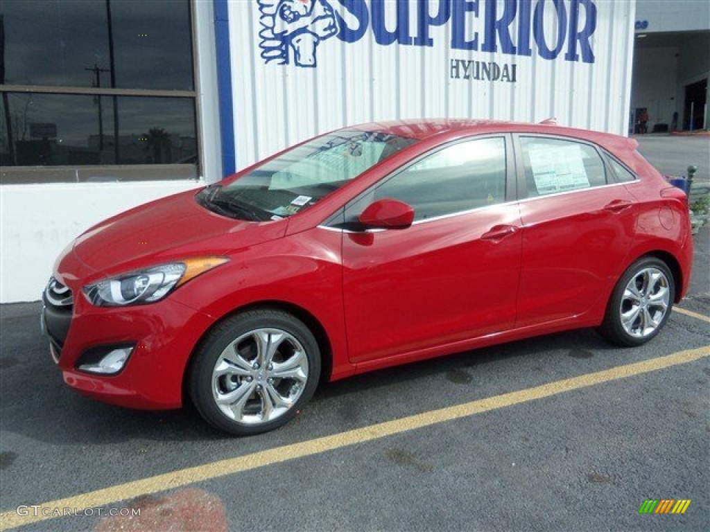 2013 Elantra GT - Volcanic Red / Black photo #4