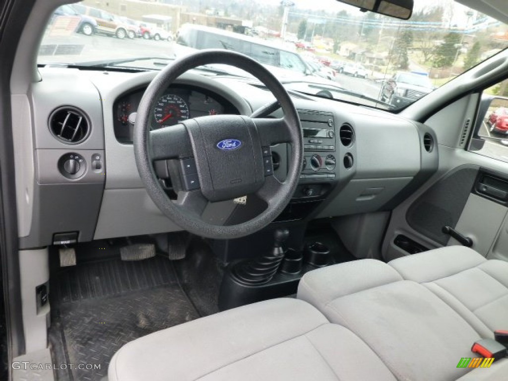 2006 F150 STX SuperCab 4x4 - Black / Medium/Dark Flint photo #11