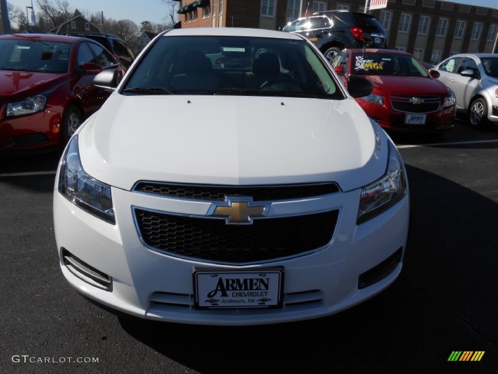 2013 Cruze LS - Summit White / Jet Black/Medium Titanium photo #2