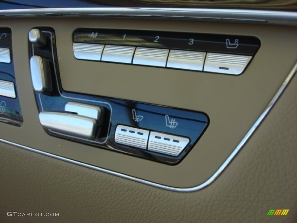 2012 Mercedes-Benz S 550 Sedan Controls Photo #77272133