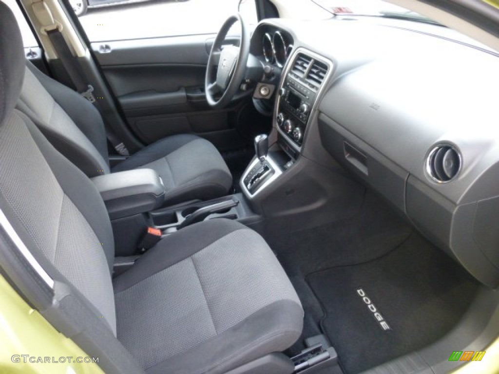 2010 Caliber SXT - Optic Green Metallic / Dark Slate Gray photo #4