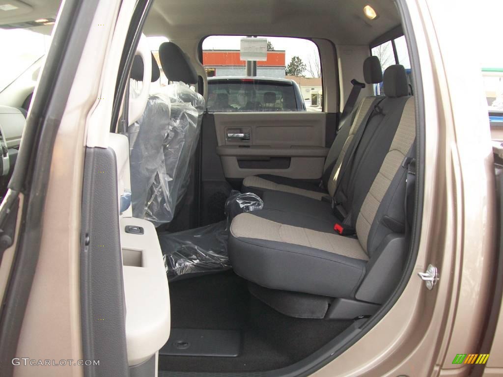 2009 Ram 1500 SLT Crew Cab 4x4 - Austin Tan Pearl / Dark Slate/Medium Graystone photo #12