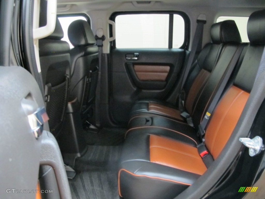 2006 Hummer H3 Standard H3 Model Rear Seat Photo #77274077