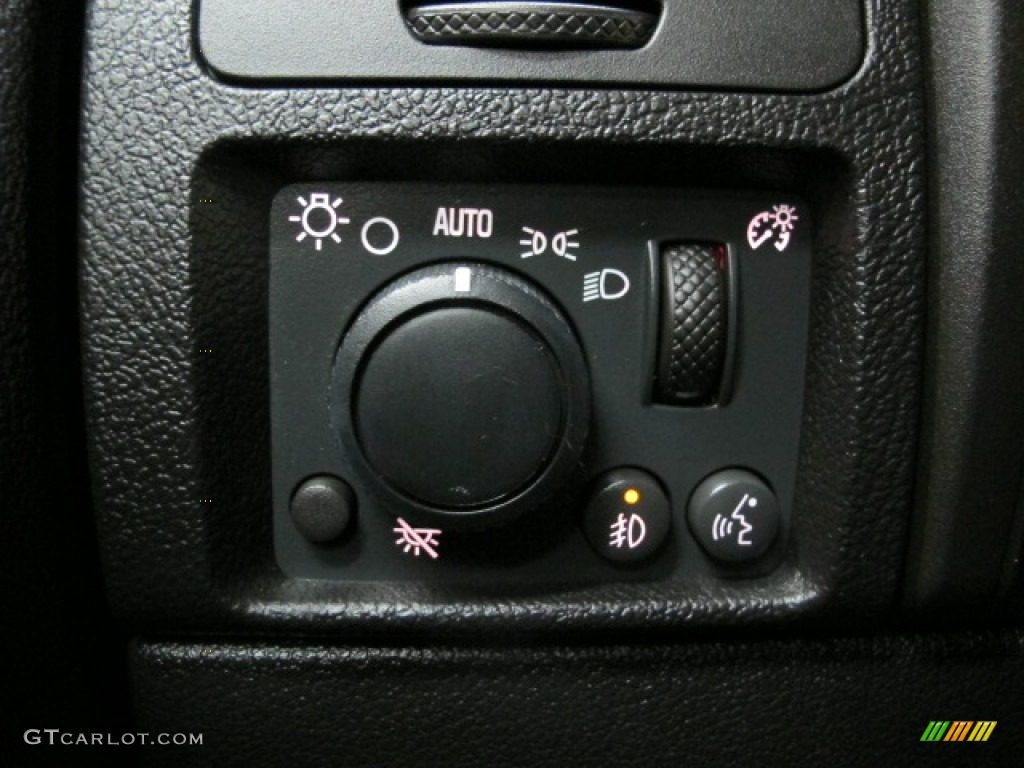 2006 Hummer H3 Standard H3 Model Controls Photo #77274419