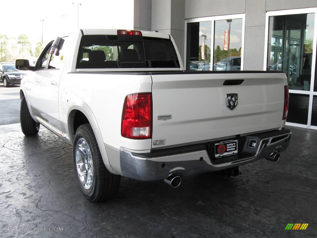 2009 Ram 1500 Laramie Crew Cab - Stone White / Light Pebble Beige/Bark Brown photo #3