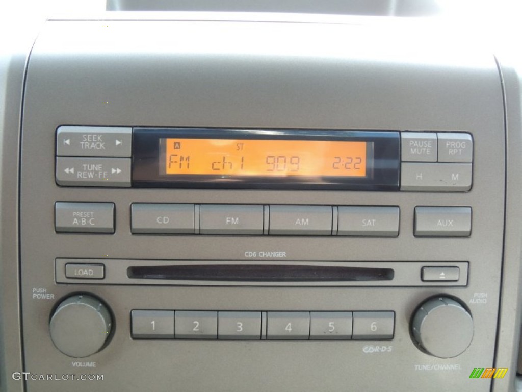 2005 Nissan Titan SE King Cab Audio System Photo #77274897