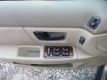 Medium/Dark Pebble 2005 Ford Taurus SEL Wagon Door Panel