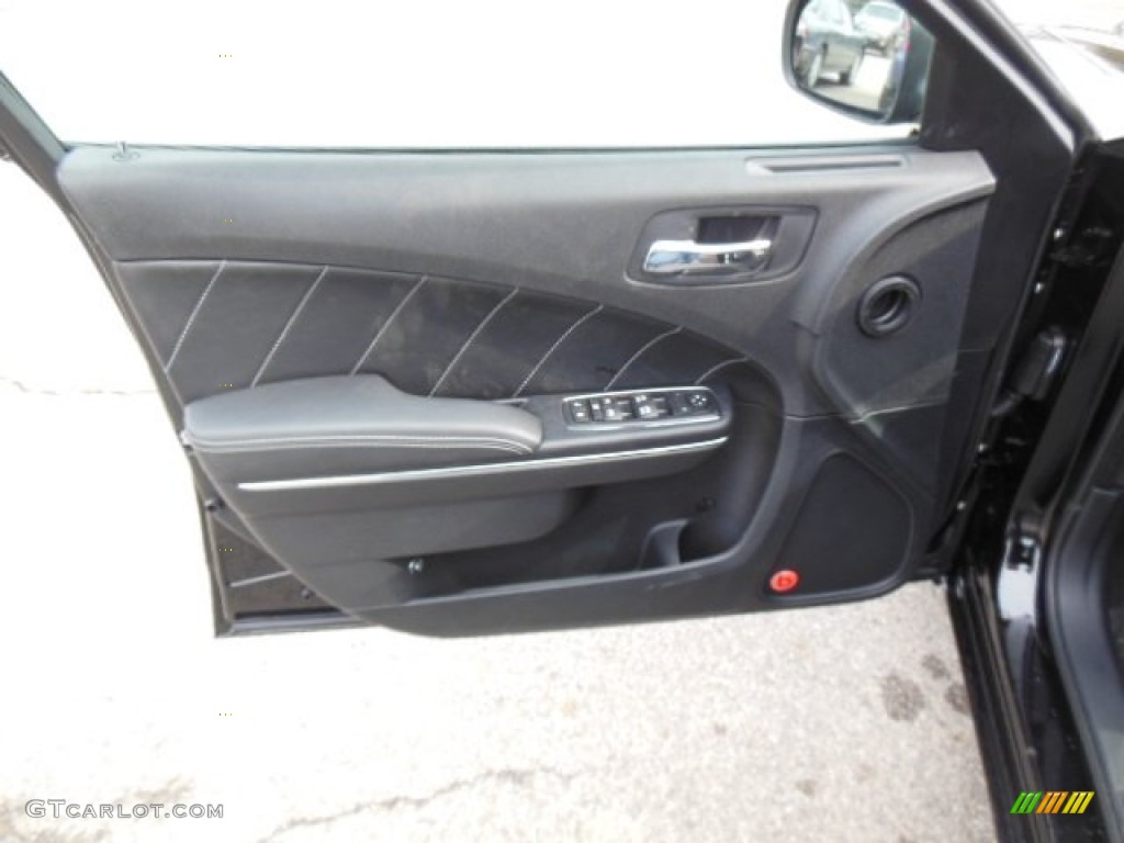 2013 Dodge Charger R/T Plus AWD Door Panel Photos