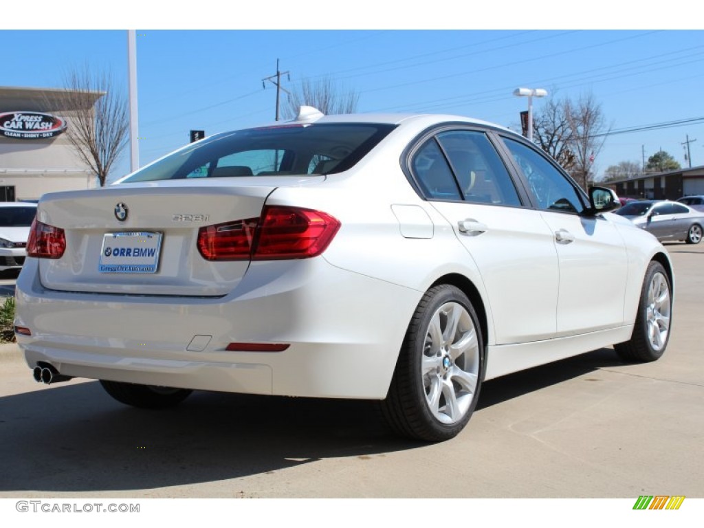 2013 3 Series 328i Sedan - Mineral White Metallic / Venetian Beige photo #4