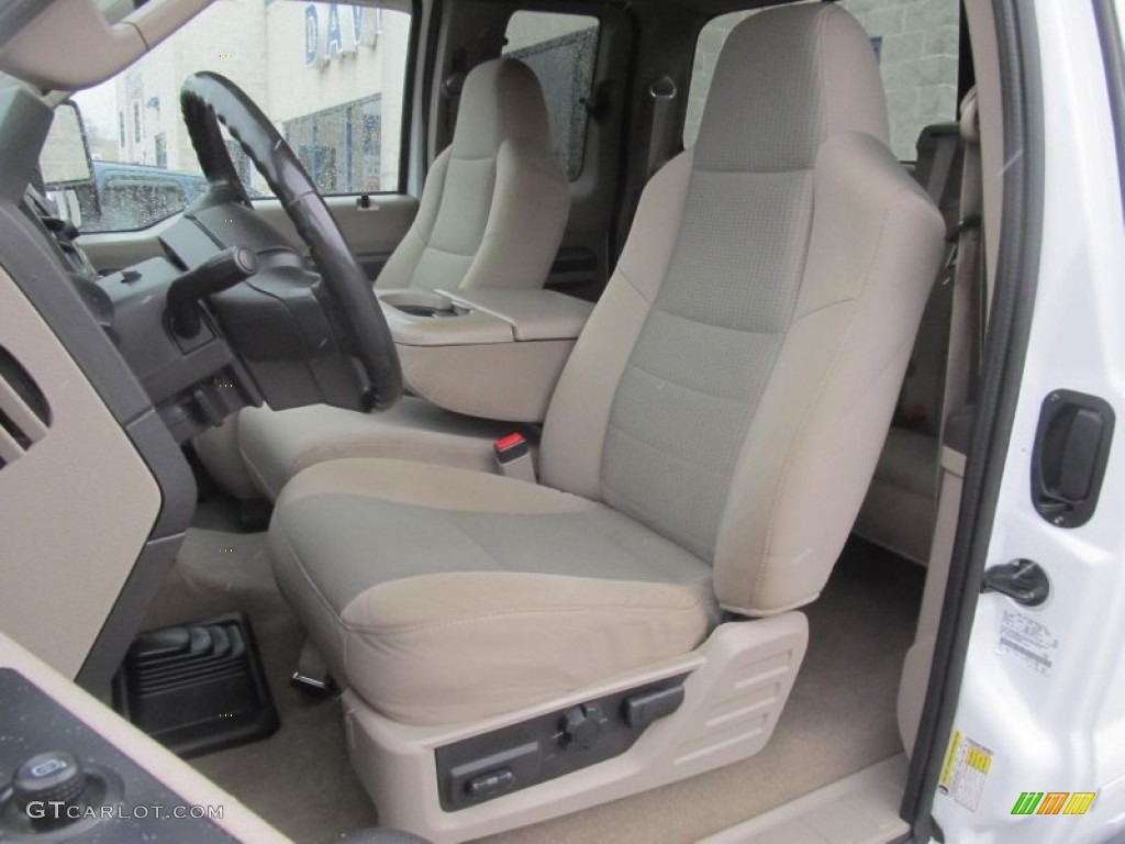 2008 Ford F350 Super Duty XLT SuperCab 4x4 Front Seat Photo #77280640
