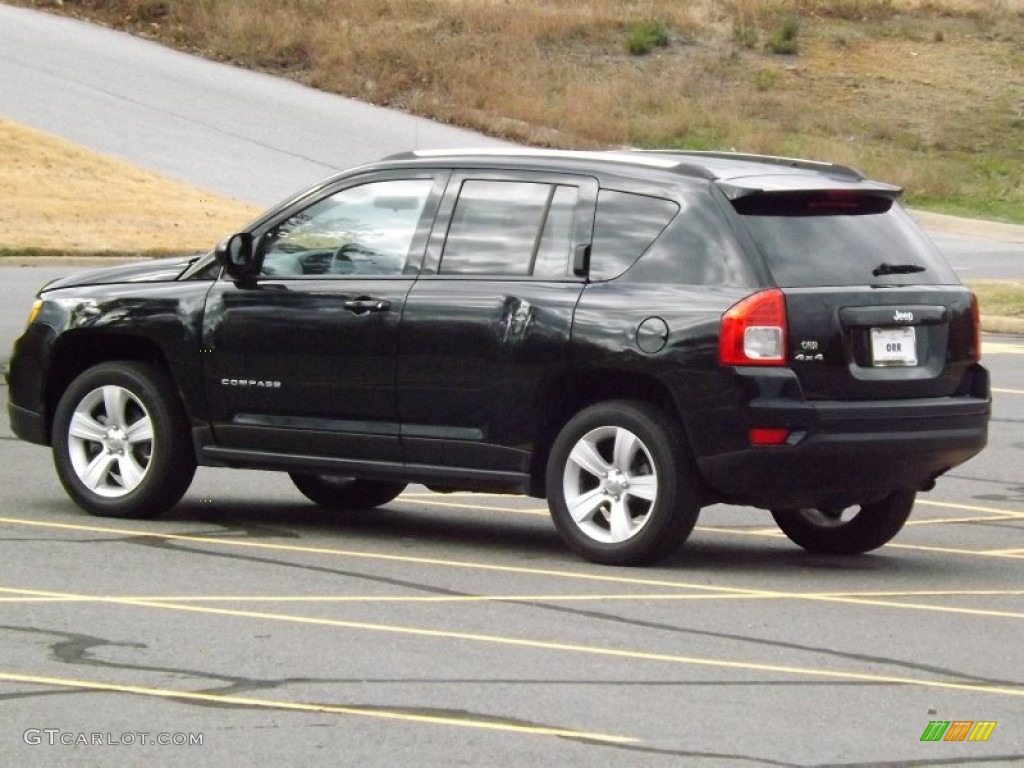 2012 Compass Sport 4x4 - Black / Dark Slate Gray photo #4