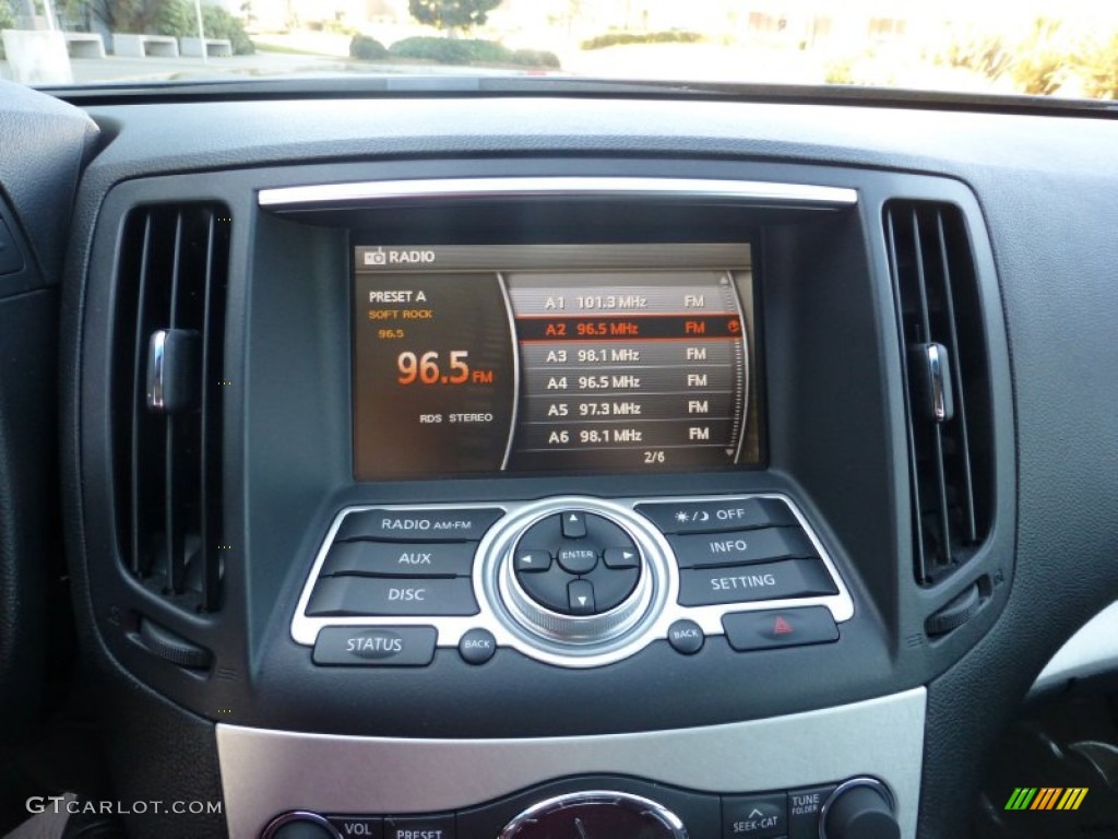 2009 Infiniti G 37 Journey Sedan Controls Photo #77283916