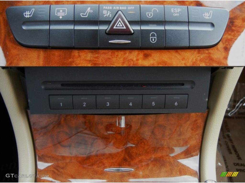 2007 Mercedes-Benz E 350 4Matic Sedan Controls Photo #77285848
