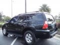Black - 4Runner SR5 Photo No. 5