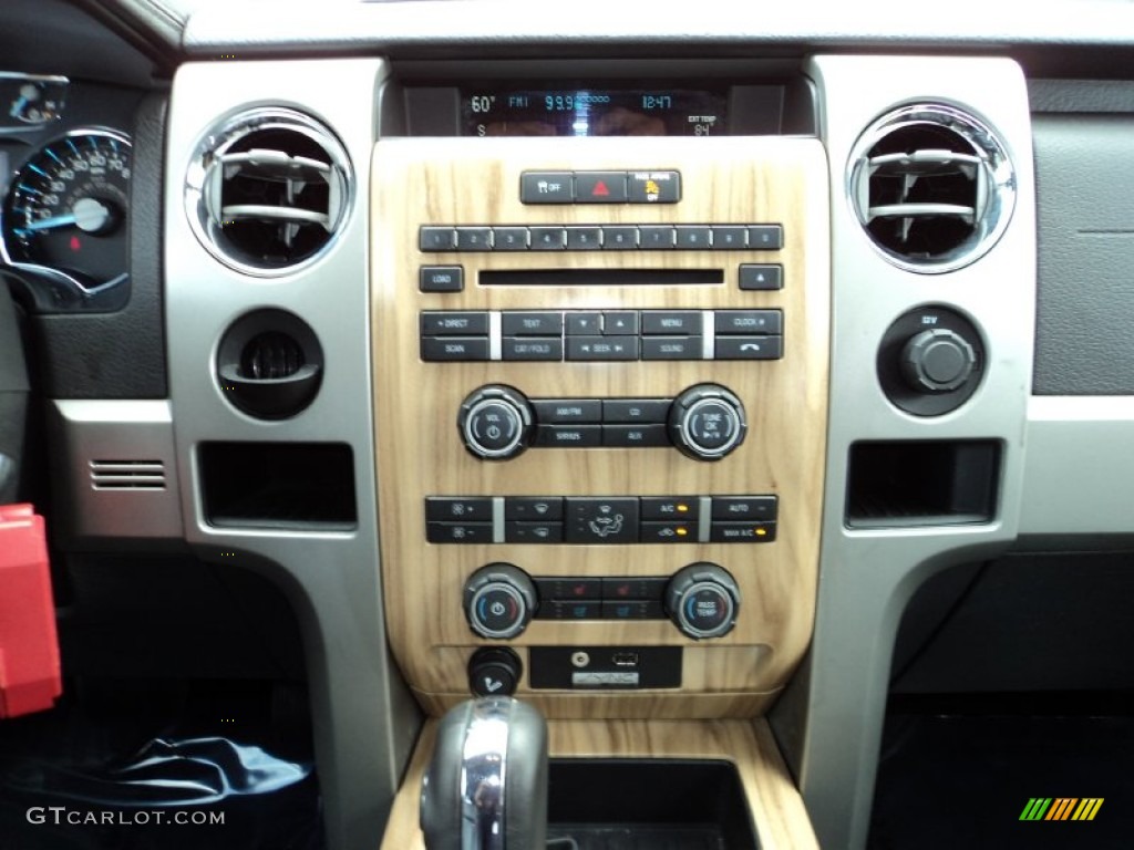 2011 Ford F150 Lariat SuperCrew Controls Photo #77287626