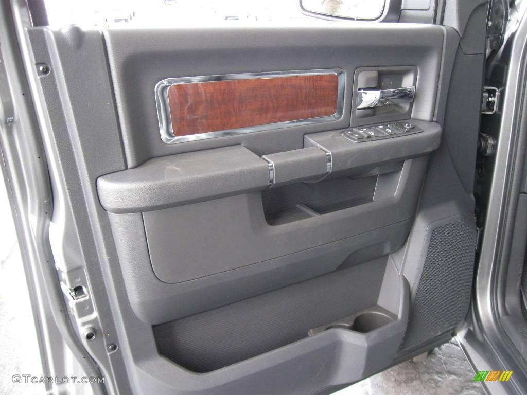 2009 Ram 1500 Laramie Crew Cab 4x4 - Mineral Gray Metallic / Dark Slate Gray photo #5
