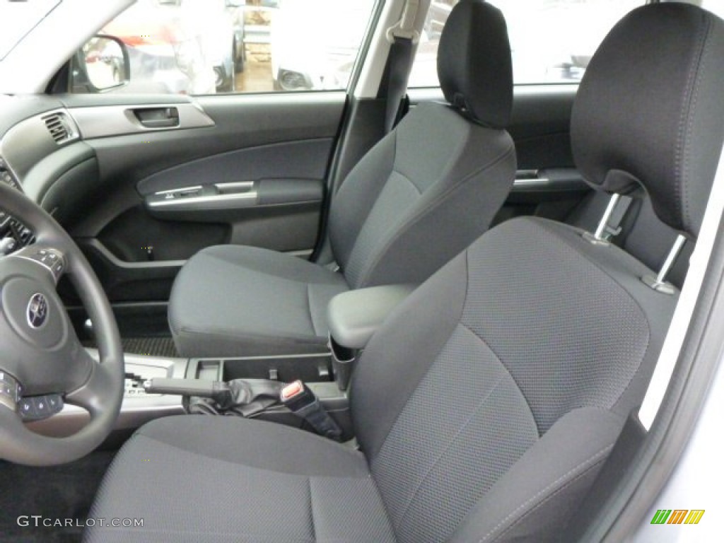 2013 Subaru Forester 2.5 X Front Seat Photo #77288032