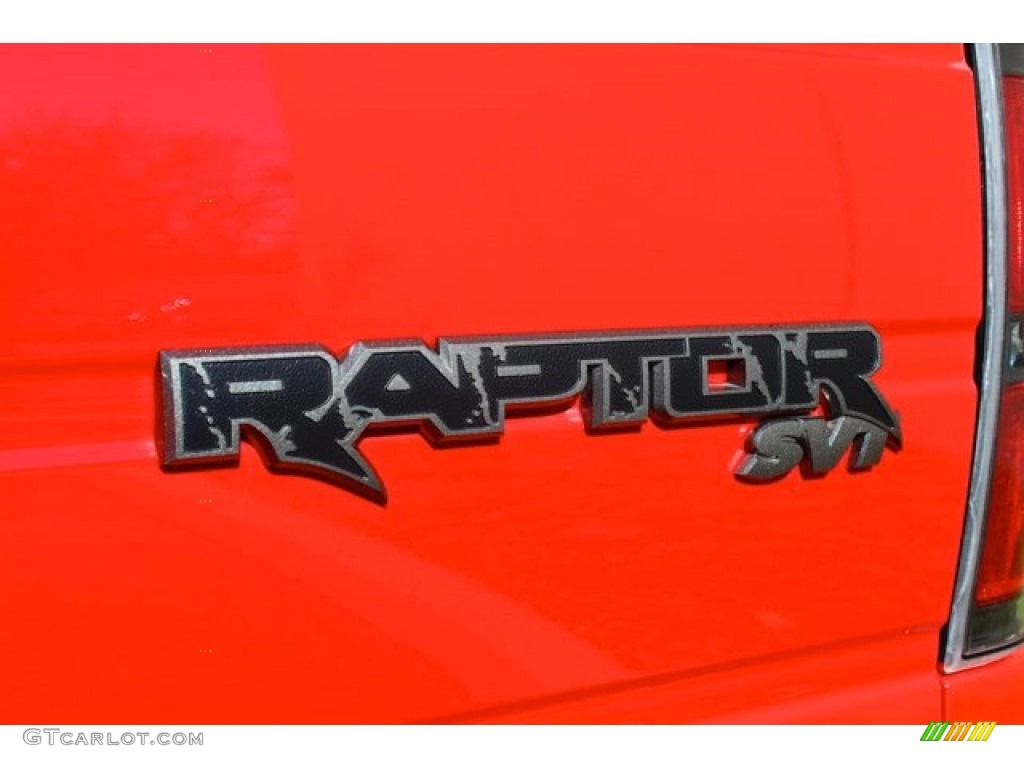 2012 F150 SVT Raptor SuperCrew 4x4 - Race Red / Raptor Black Leather/Cloth photo #18