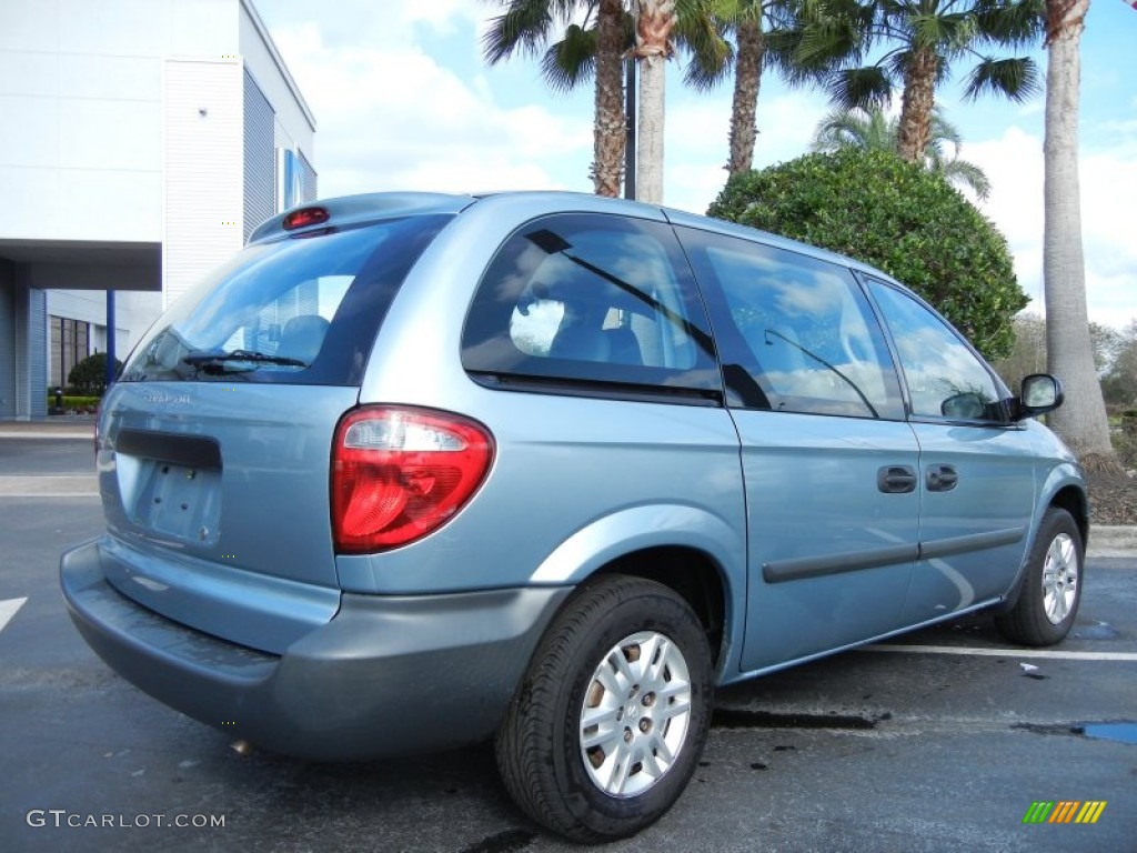 Butane Blue Pearl 2005 Dodge Caravan SE Exterior Photo #77289054