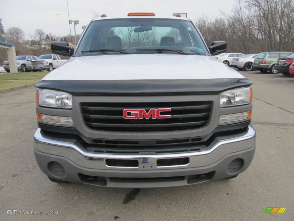 2005 Sierra 3500 Regular Cab 4x4 - Summit White / Dark Pewter photo #11