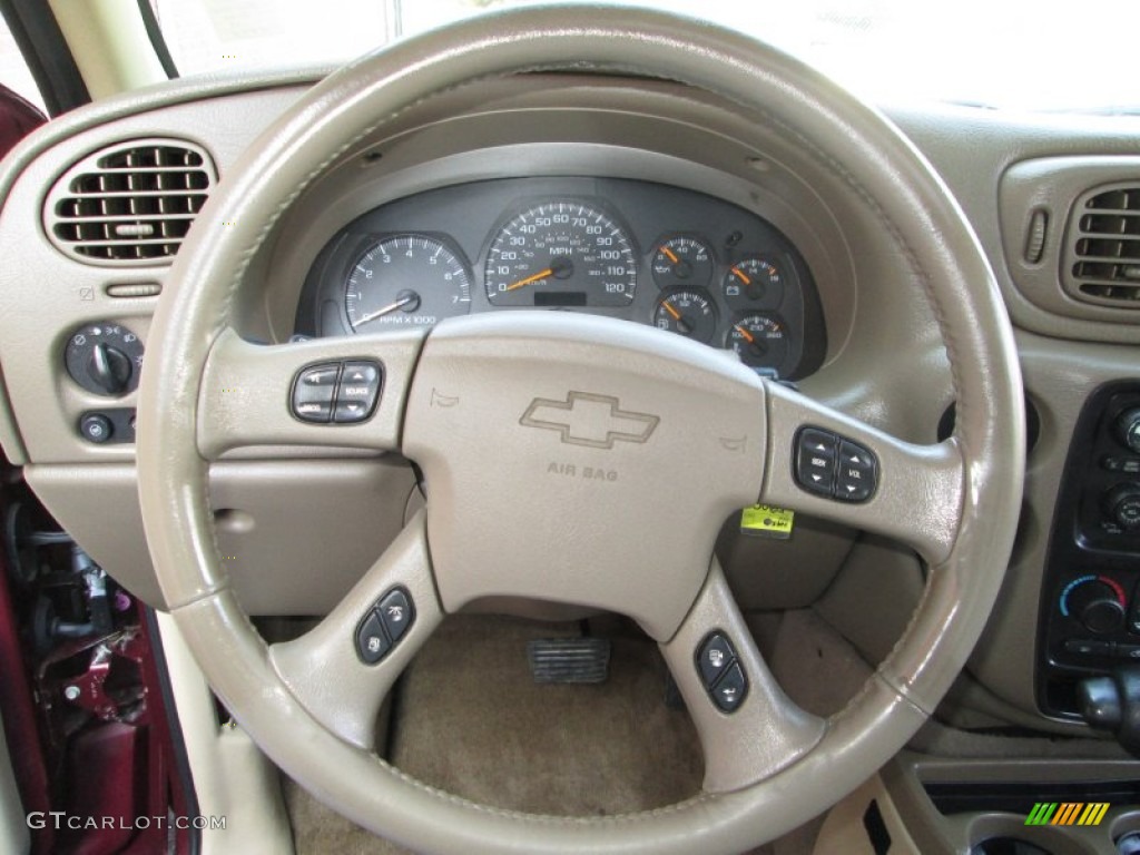 2004 Chevrolet TrailBlazer LT 4x4 Light Cashmere Steering Wheel Photo #77290302