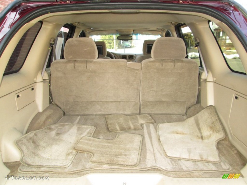 2004 Chevrolet TrailBlazer LT 4x4 Trunk Photo #77290454