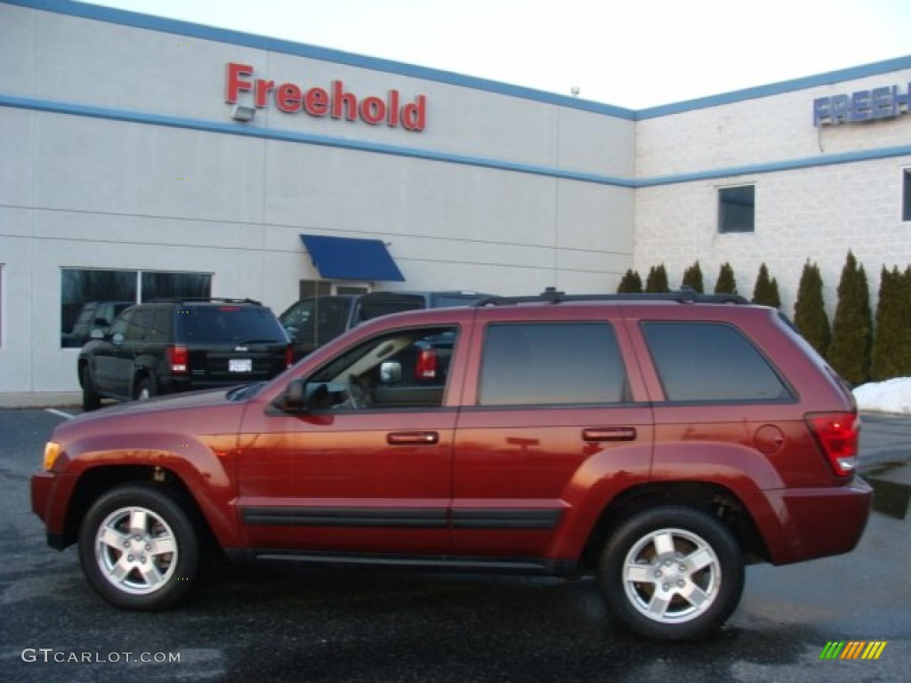 2006 Grand Cherokee Laredo 4x4 - Red Rock Crystal Pearl / Khaki photo #3