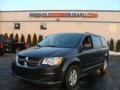 Dark Charcoal Pearl - Grand Caravan SXT Photo No. 1