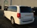Stone White - Grand Caravan SXT Photo No. 4
