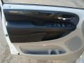 Stone White - Grand Caravan SXT Photo No. 8