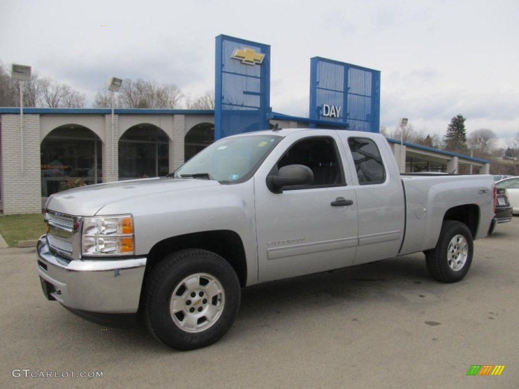 Silver Ice Metallic Chevrolet Silverado 1500