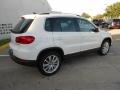 Candy White - Tiguan SE Photo No. 7